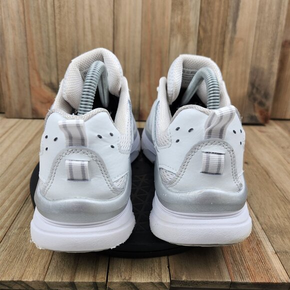 Skechers White Athletic Shoes - Picture 3 of 6